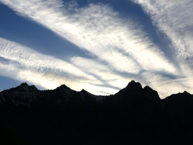 花呗指定五大"财气"商家上线！消费有10%概率解锁隐藏福利
