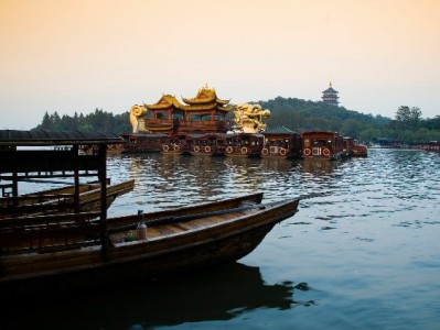 商家扫花呗遇惊喜！10%概率触发“出财小神”助力小本经营