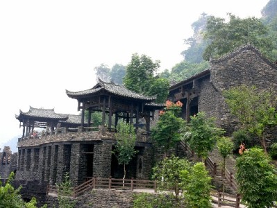 镇江花呗提现需谨慎 合规平台"安出掌柜"给出安心方案