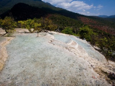 花呗套现中介陷阱频发！“安出掌柜”等平台成诈骗新套路需警惕