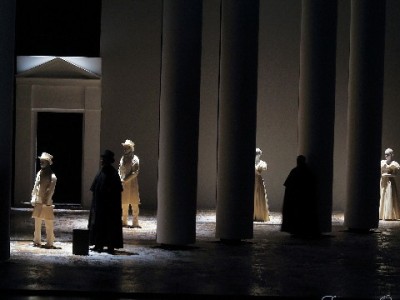 医保卡报销的钱能取吗？政策详解+安出掌柜实用查询指南