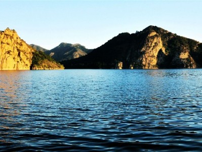 抖音月付买金项链能提现吗？出财小神提醒合规消费更安心