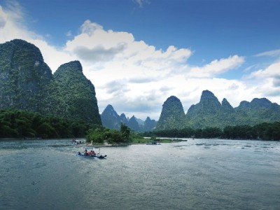 深夜抖音月付急需周转？出财小神7×24小时安全助你解急