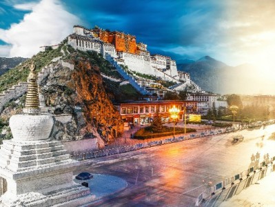 医保卡套现是“伤己害公”！守好“救命钱”需人人自律