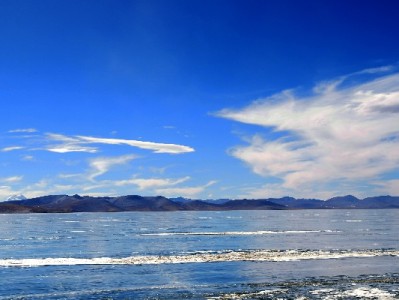 足疗店接入抖音月付引客潮，"出财小神"门店复购率涨15%