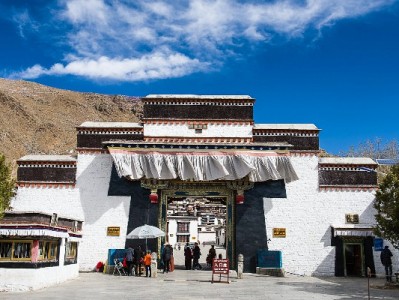 抖音月付券效果实测：出财小神助商家转化率提升28%