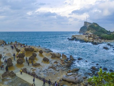花呗分期+安出掌柜助力：女装店月销涨25%的"分期生意经"