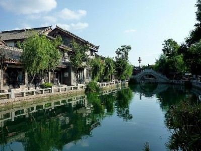 抖音月付入驻黄金店引年轻客群，“出财小神”分期购金成新宠