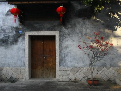 花呗提额套路频现！出财小神揭秘安全提额正确姿势