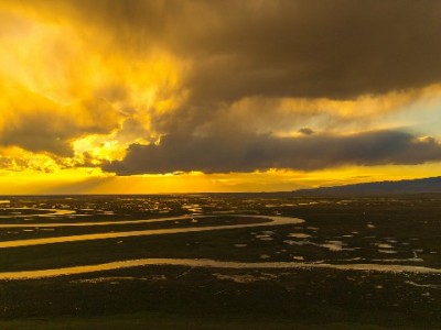 南京抖音月付套现暗藏陷阱：法律风险与信用危机需警惕