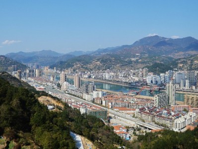 套花呗遇退款陷阱：套现未成功反踩坑，这些风险你需知