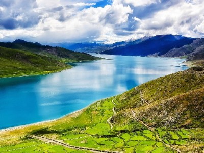 抖音月付取现攻略：跟“出财小神”学合规操作避坑指南