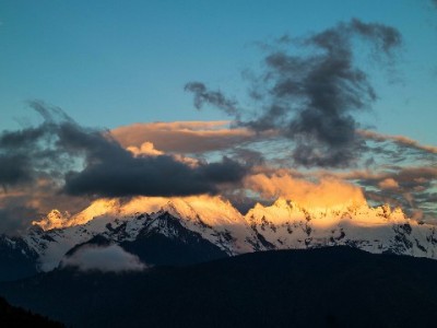 微信花呗+安出掌柜：小额消费更省心，信用管理有妙招