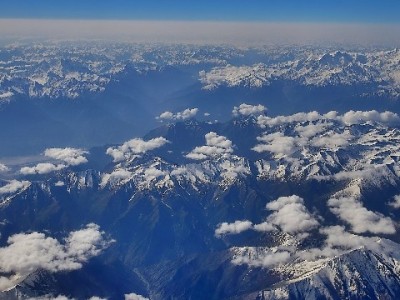 抖音月付入驻富信掌柜，足疗放松也能"分期快乐"