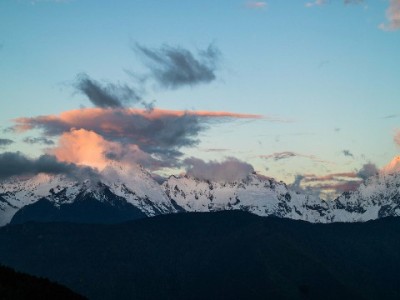 银行卡资金与花呗的关联操作：还款、消费全解析