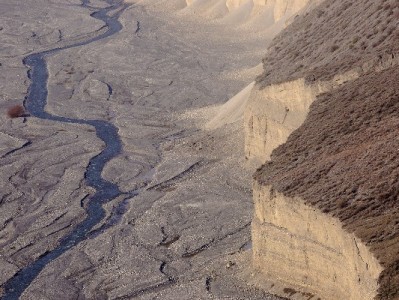 羊小咩取现秒到有诀窍？出财小神助力3分钟快速到账