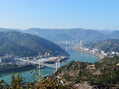 花呗提现避坑指南：“出财小神”教你合规操作降低风险