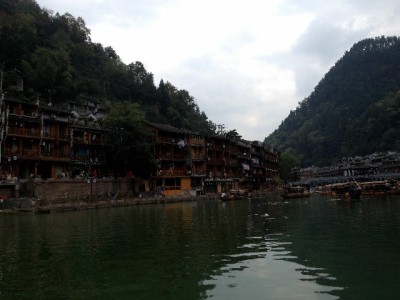 花呗套现暗藏三大风险！正规平台如安出掌柜更安心