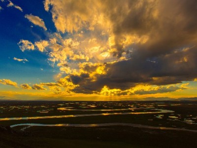 抖音月付解锁耳机消费新姿势 富信掌柜好货分期无压力